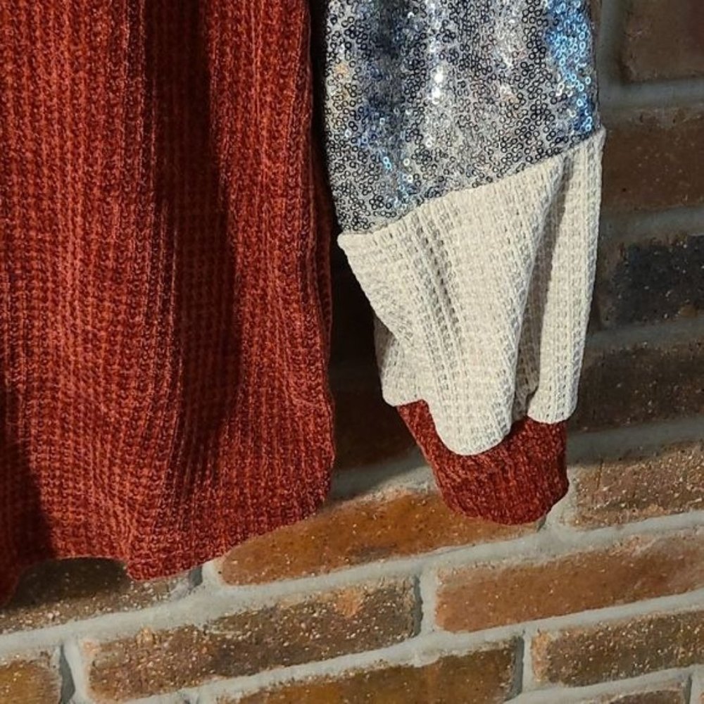 7th Ray Sequined Pullover Red Silver Textured Swe… - image 3